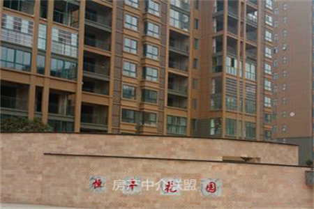 首付4万！八喜温馨苑4楼，110平+车库23平，精装，双气